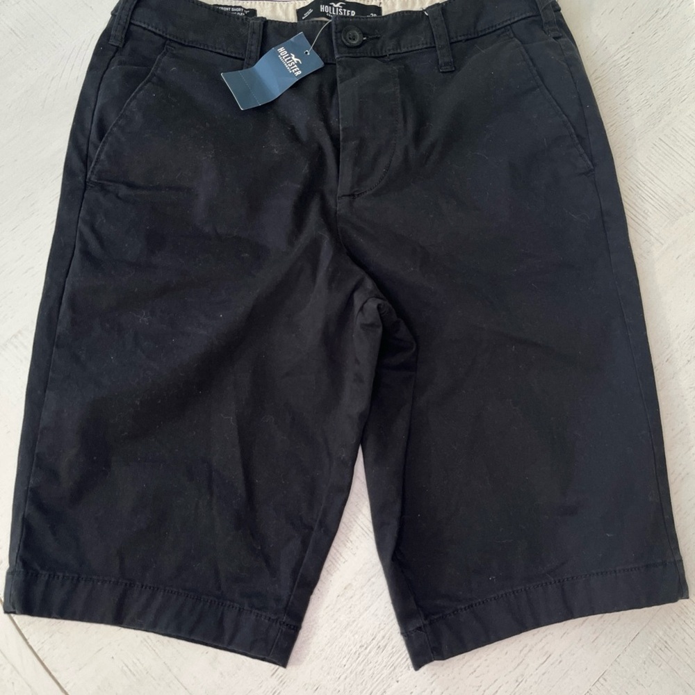 Hollister Flat Front Short 12” - NWT - Black - Men’s 28